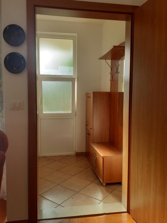 Sem Daire Tar-Vabriga Dış mekan fotoğraf